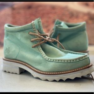 John Fluevog, Lofs Tracy Aqua